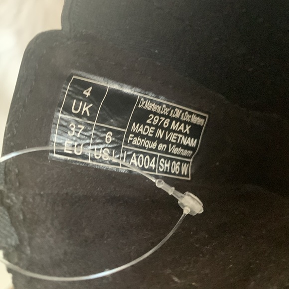 Dr. Martens 2976 Max Leather Platform Chelsea Boots | US 6 - Picture 11 of 11